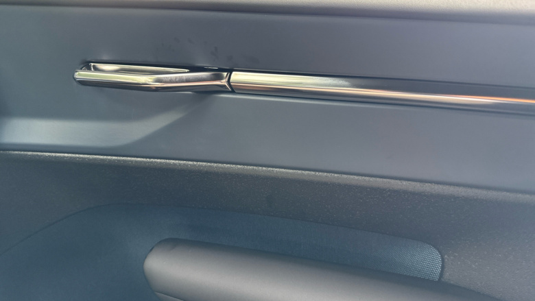 Volvo EX30 315kW Twin Motor Performance Plus 69kWh 5dr Auto Electric Estate